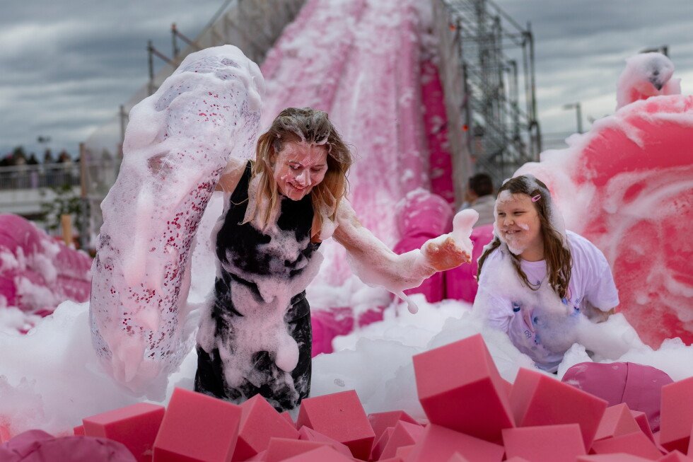 festival-honoring-lithuania’s-iconic-cold-beet-soup-brings-thousands-to-vilnius