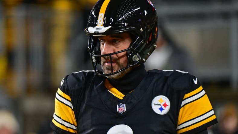 Pittsburgh Steelers QB Aaron Rodgers