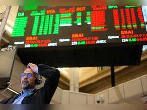 Why are US stock market futures down today, and will S&P 500, Nasdaq and Dow Jones stay in red or turn green? Traders react to geopolitical tensions affecting global markets.