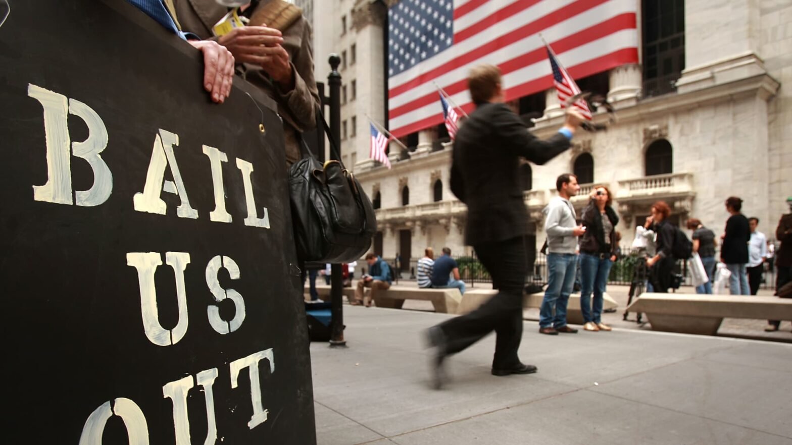 stock-market-corrections-will-happen:-here’s-how-we-navigate-the-ups-and-downs