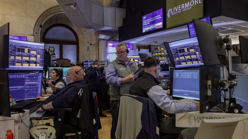 america’s-stock-market-is-surging,-but-it’s-still-all-about-ai