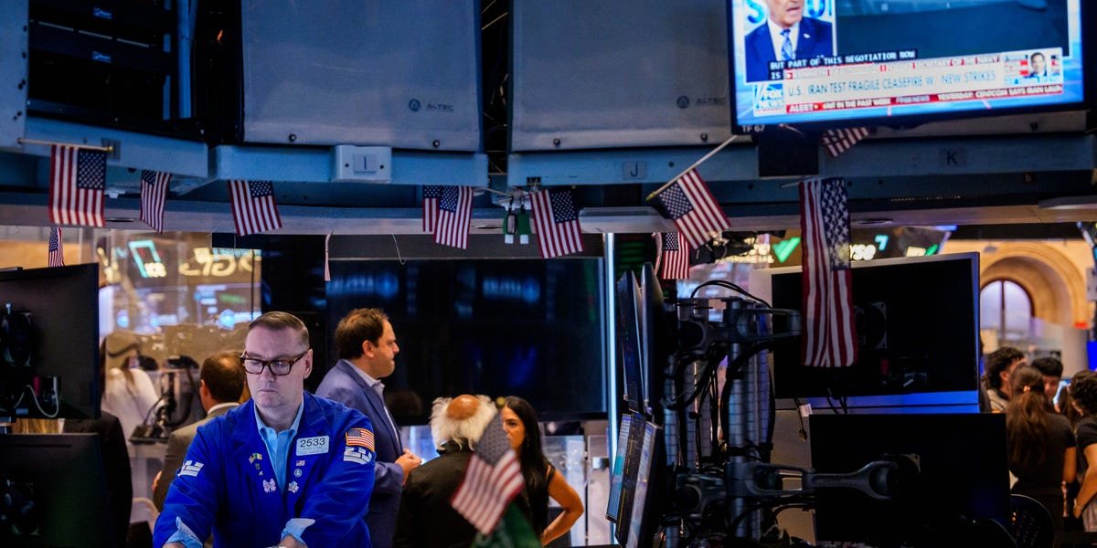 strong-earnings-are-inflating-a-bubble-as-they-fuel-record-high-stocks