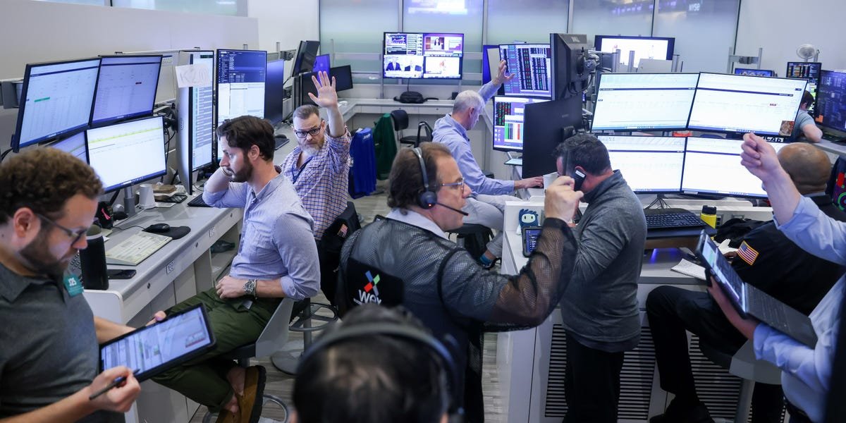 stock-market-today:-indexes-tumble,-bond-yields-surge-amid-fresh-iran-attacks