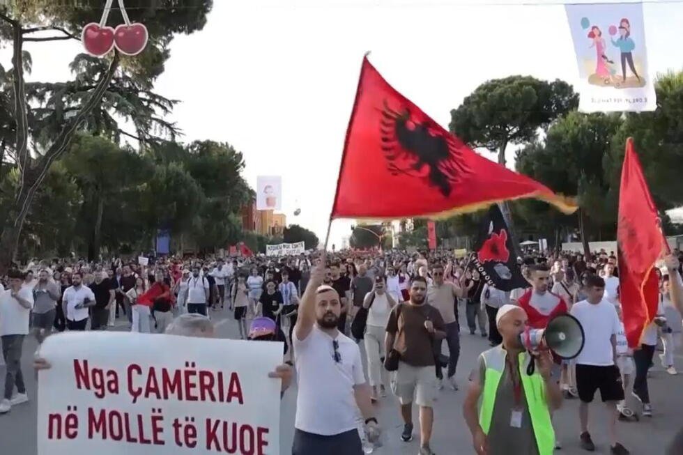 jared-kushner’s-coastal-project-in-albania-faces-growing-protests