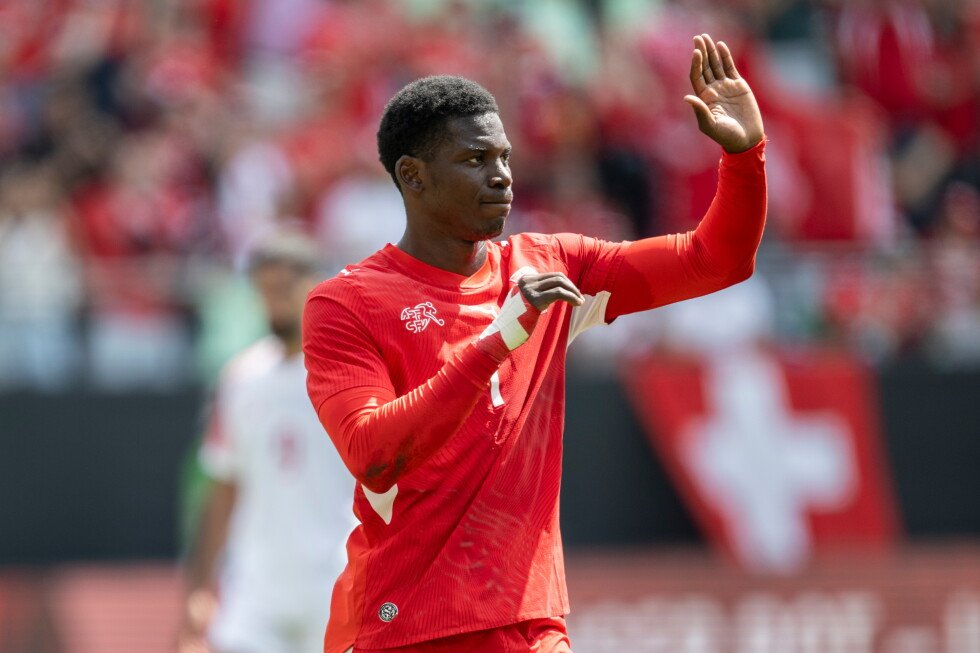 swiss-forward-embolo-goes-to-us-embassy-for-urgent-world-cup-visa