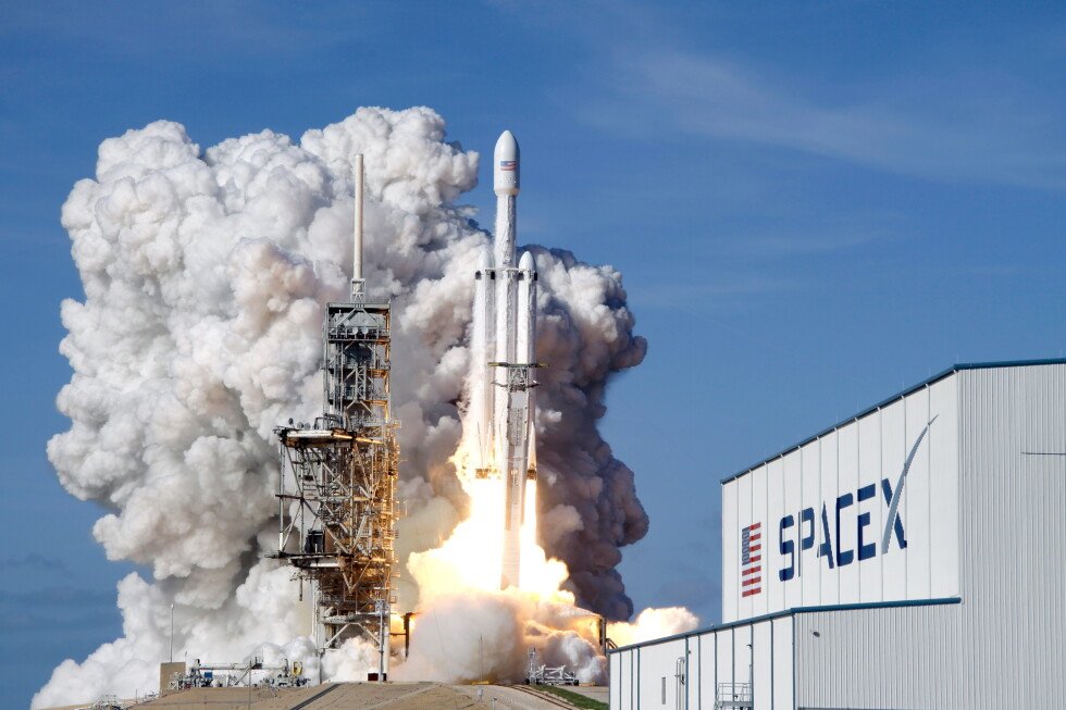 spacex’s-ipo-is-set-to-be-the-biggest-ever-and-could-make-elon-musk-a-trillionaire
