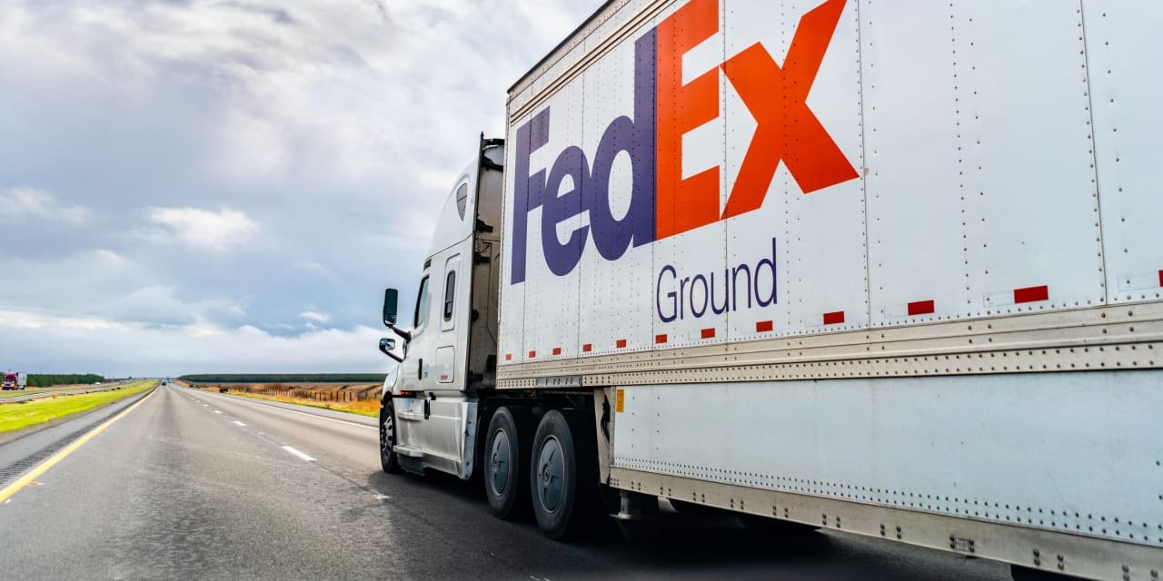 fedex-freight-stock-is-a-haven-in-the-market-selloff-here’s-why.