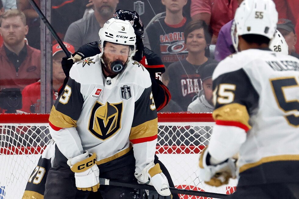 mcnabb-knocked-out-of-stanley-cup-final-game-2-after-taking-puck-to-face