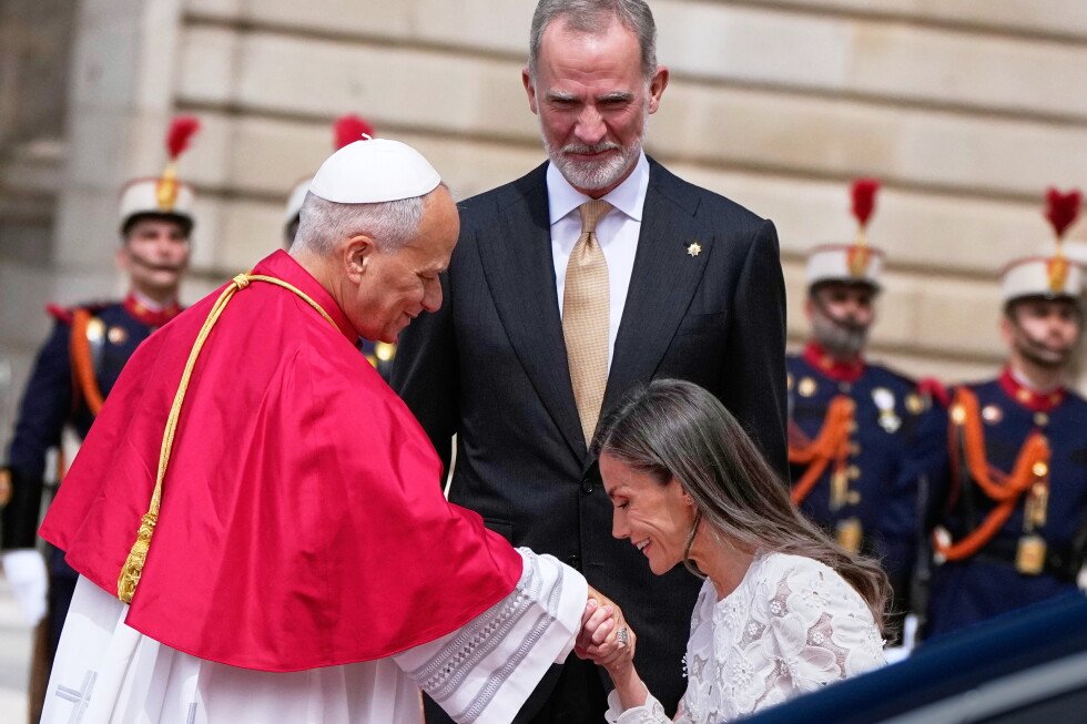 pope-travels-to-spain-where-the-catholic-church-has-a-complex-legacy
