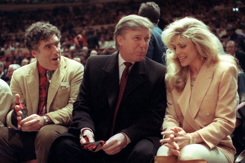 trump-heads-back-to-new-york-to-root-for-the-knicks