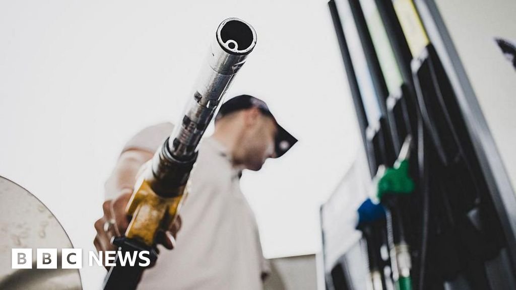 oil-prices-edge-higher-after-strikes-on-israel-test-ceasefire