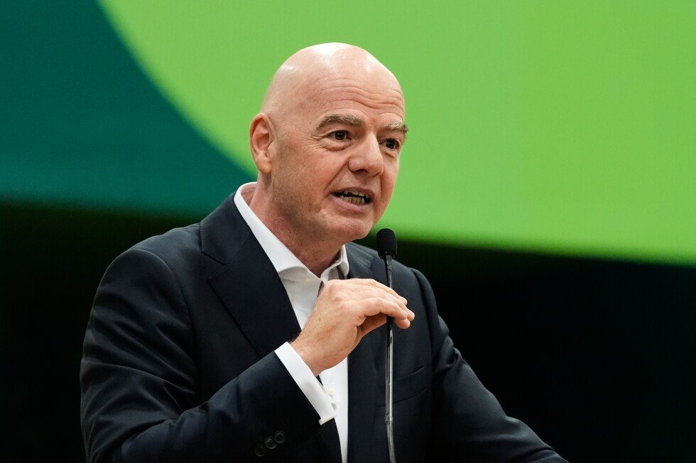 infantino-and-fifa-draw-bipartisan-skepticism-ahead-of-world-cup