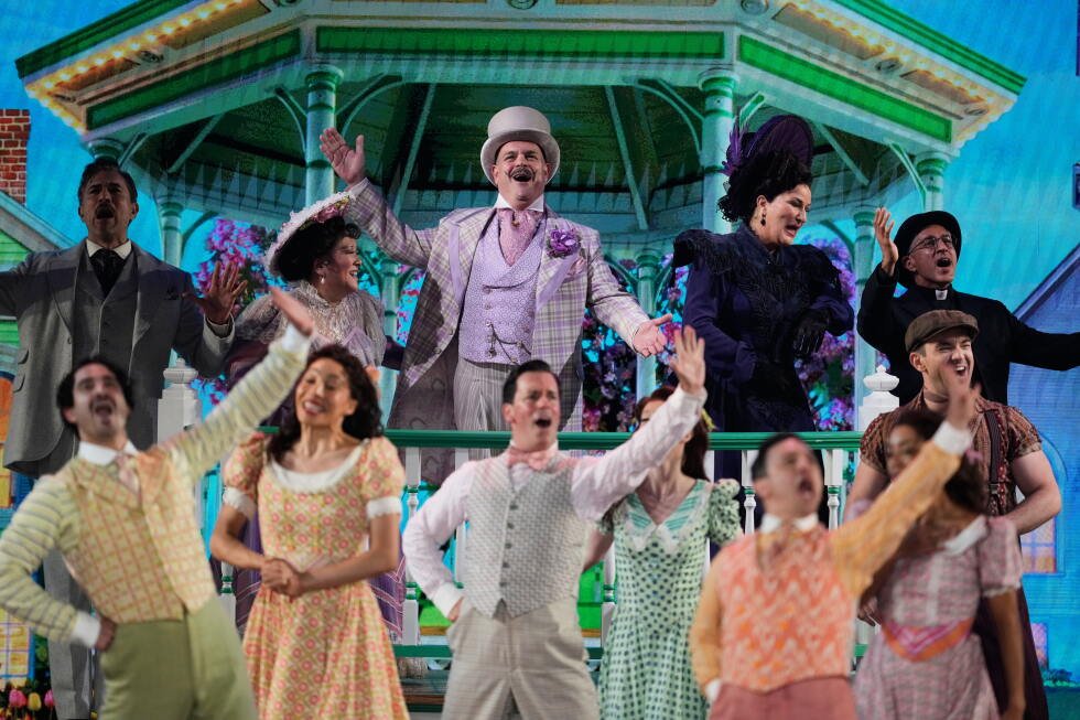 tonys-2026-highlights:-broadway-crowns-‘schmigadoon’