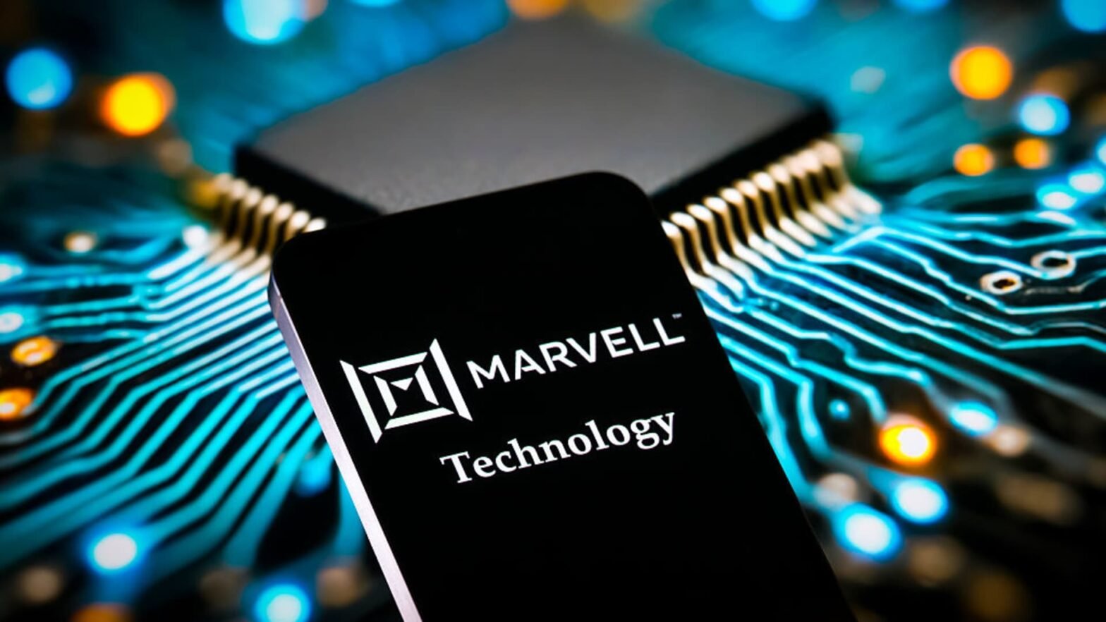 marvell-technology-jumps-almost-9%-in-premarket-after-news-it-will-join-the-s&p-500-index