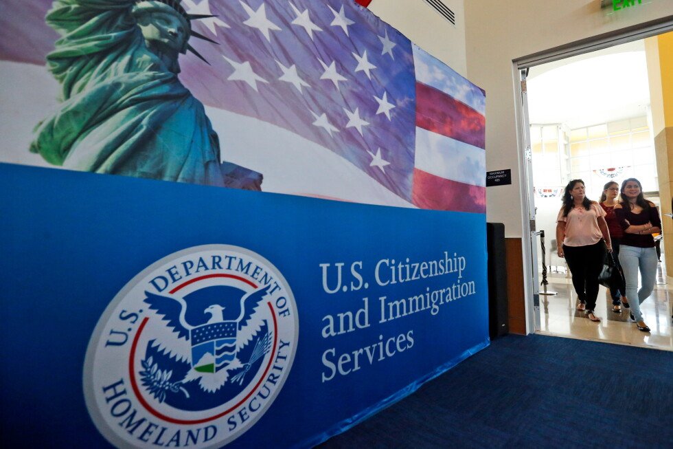 federal-judge-blocks-trump-administration’s-$100,000-h-1b-visa-fee