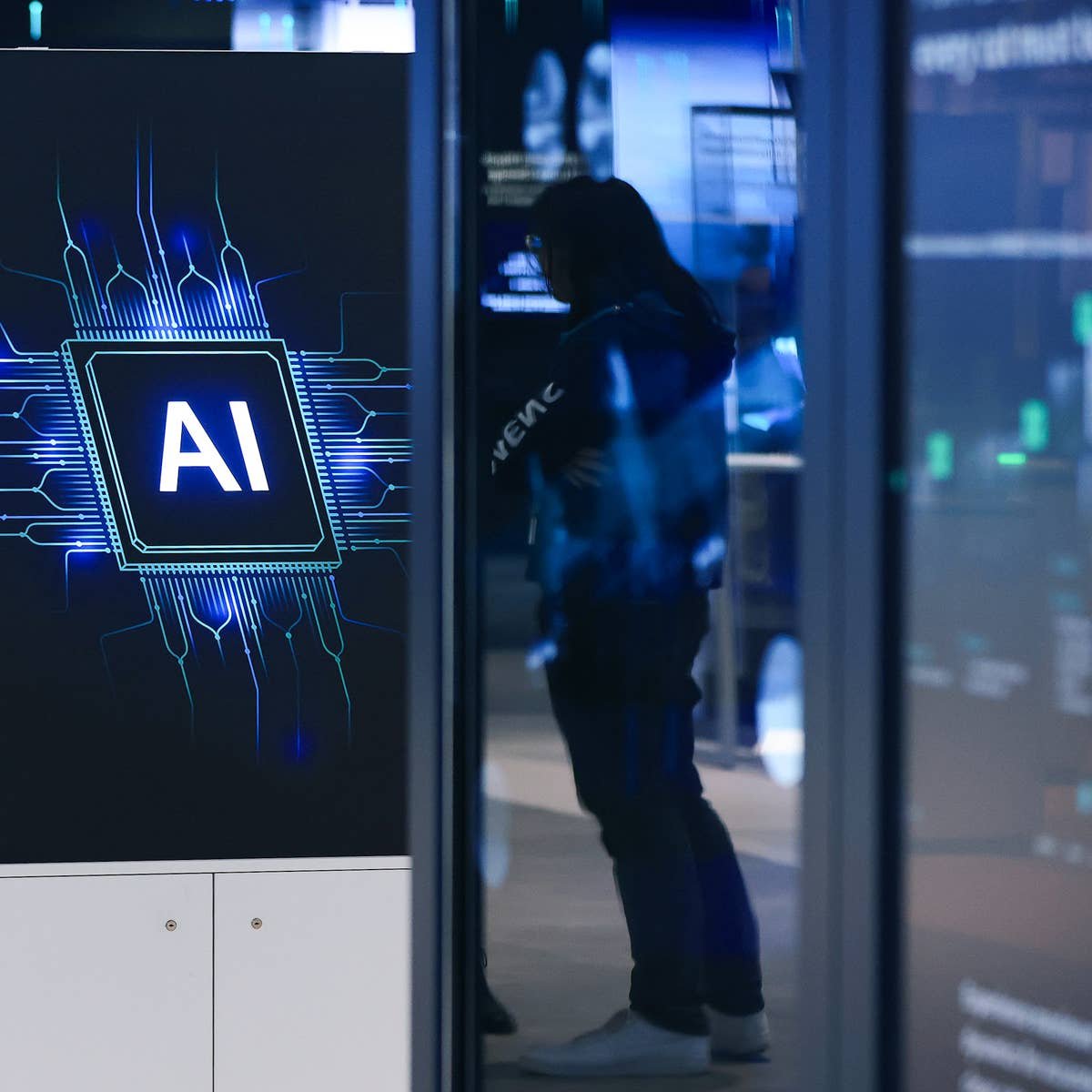 analyst-reveals-a-surprising-winner-in-the-ai-race