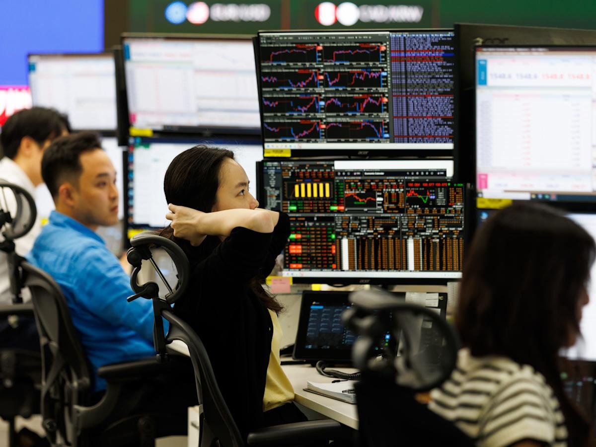 south-korea’s-red-hot-stock-market-is-having-a-wild-start-to-the-week
