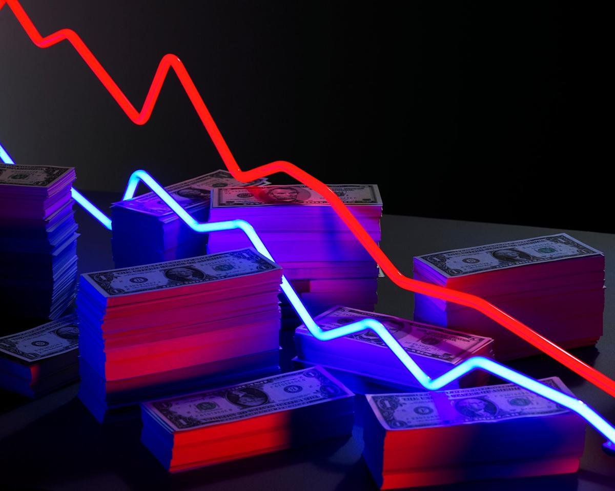 why-microsoft-stock-is-sinking-today