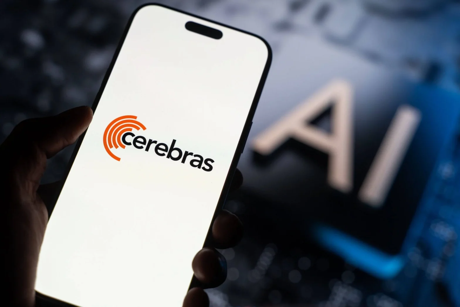 cerebras-(cbrs)-stock-draws-bullish-analyst-coverage-after-30%-decline-from-peak