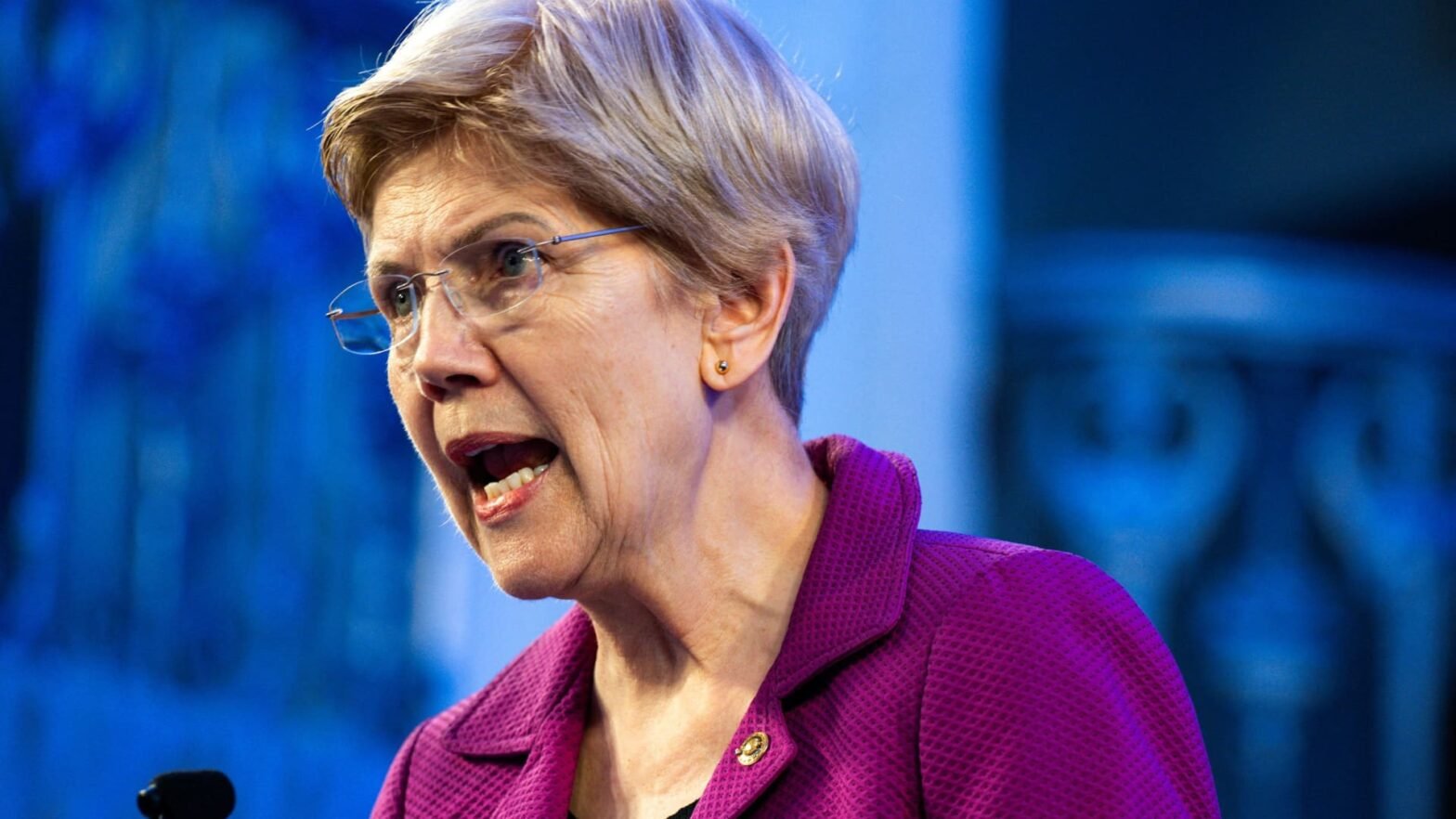 sen.-warren-calls-on-sec-to-delay-spacex-ipo,-flagging-concerns-about-valuation-and-governance