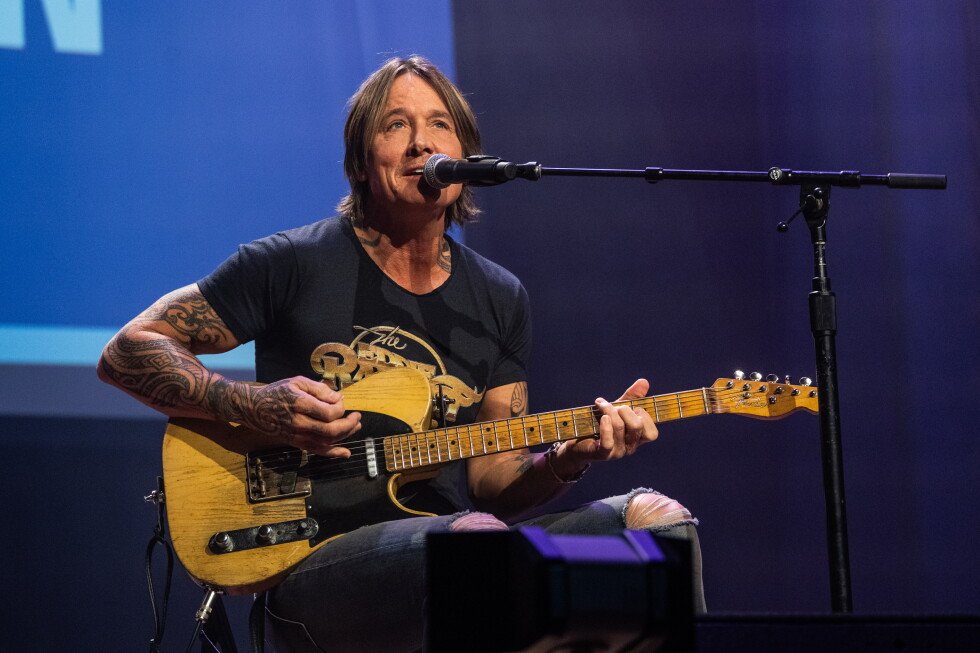 keith-urban-talks-‘flow-state,’-yacht-rock-and-michael-mcdonald