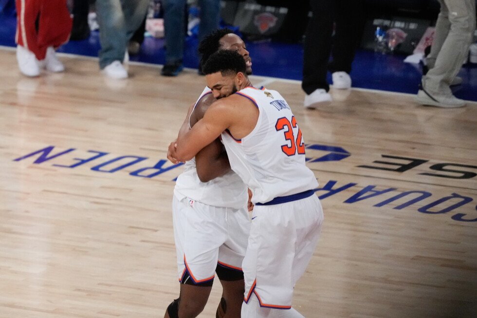 one-play,-4.5-seconds-and-a-place-in-knicks-lore