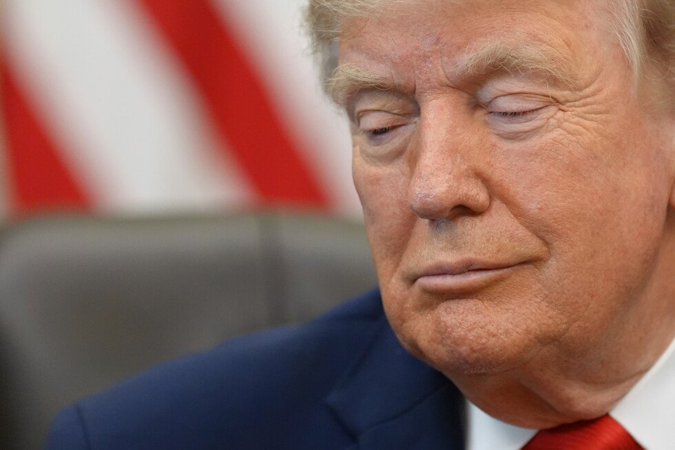 appeals-court-says-us.-government-can-keep-collecting-10%-tariffs-for-now