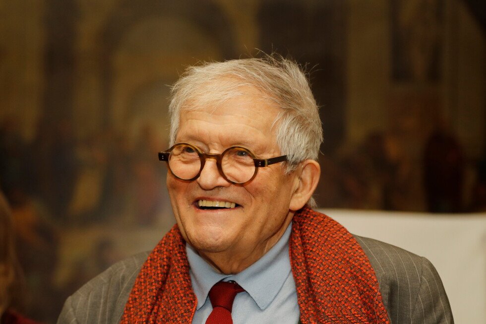 art-icon-david-hockney-dies-at-age-88