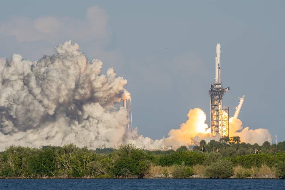 spacex-ipo-delayed?-here’s-why-spcx-still-isn’t-trading-yet