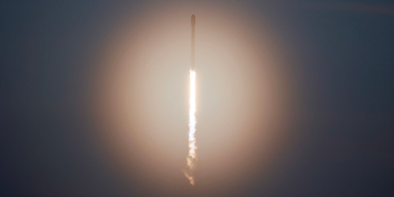 everything-you-need-to-know-about-the-spacex-trading-debut