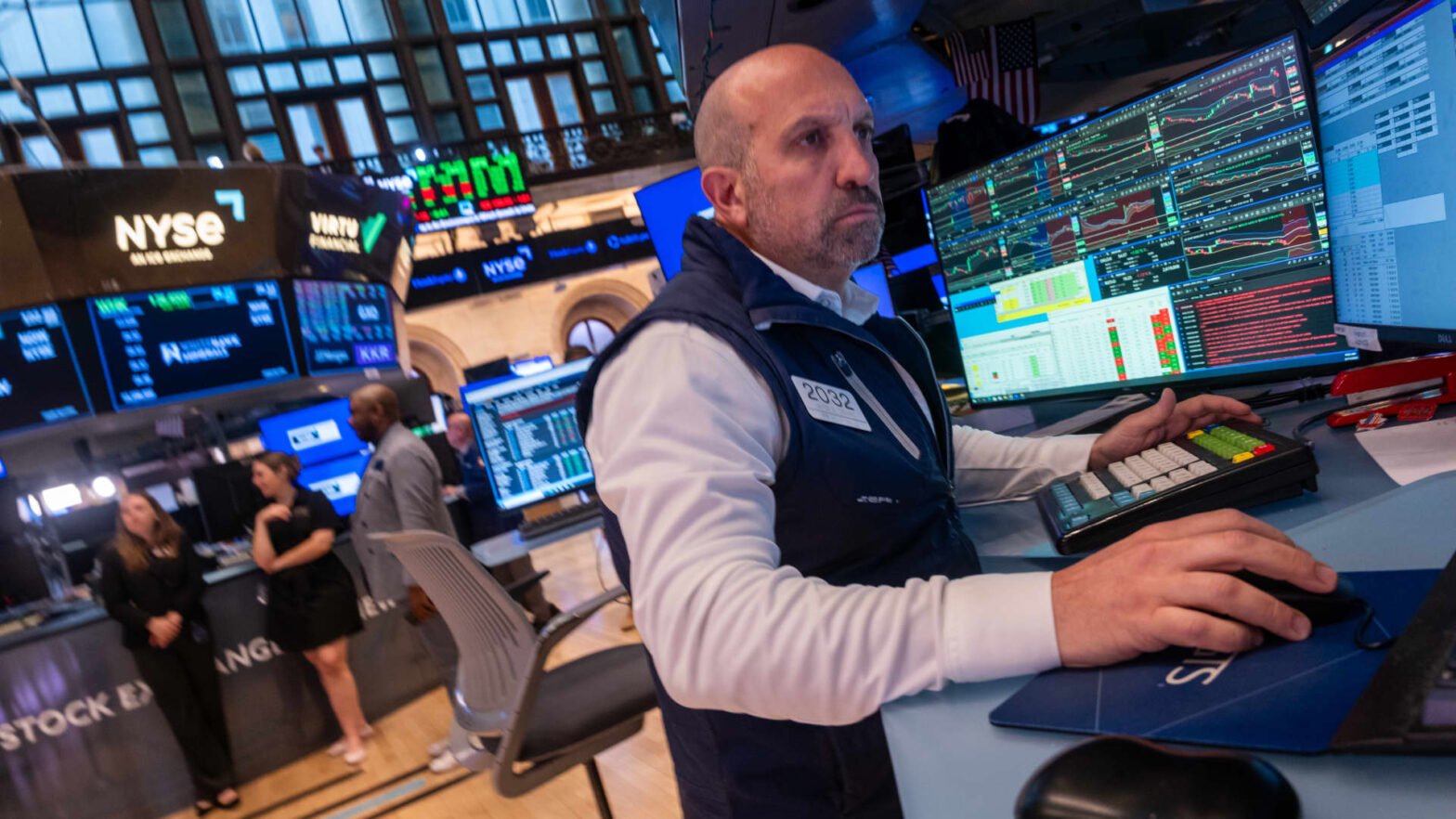 stock-futures-jump-after-the-us.-and-iran-reach-a-deal-to-end-the-war:-live-updates