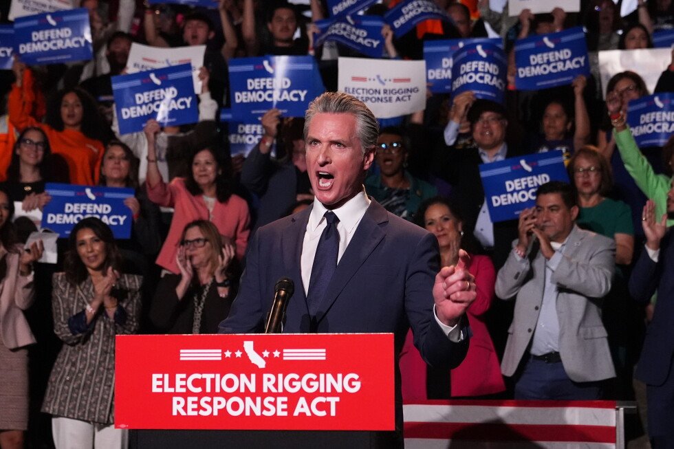 gavin-newsom-says-trump’s-justice-department-is-investigating-him