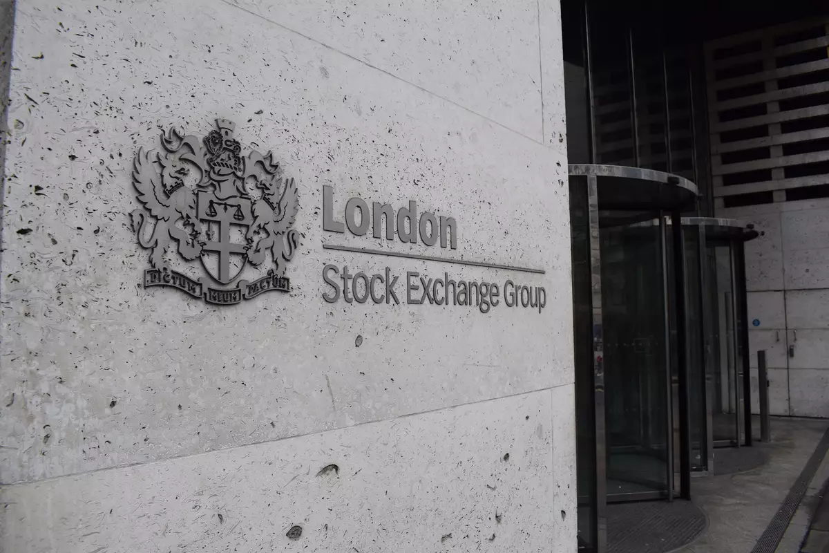 yue-yuen-stock-–-analyst-report-highlights-low-valuation-and-world-cup-angle