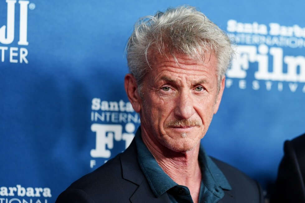 sean-penn-to-direct-movie-about-a-police-officer-at-the-jan.-6-capitol-riot