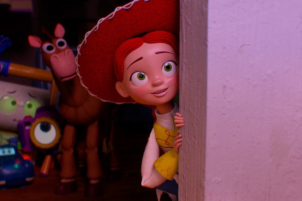 ‘toy-story-5’-review:-it’s-(digital)-apocalypse-now-for-toys