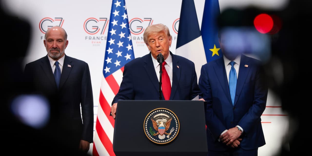 donald-trump-has-it-wrong-the-stock-market-should-never-determine-foreign-policy.
