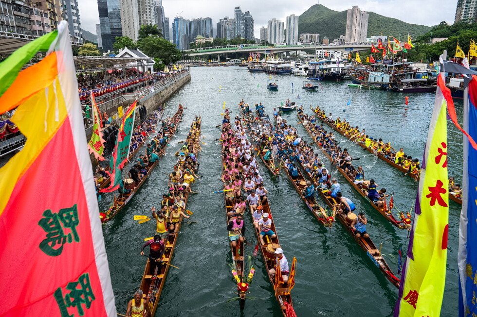 dragon-boat-festival-in-china-mixes-boat-racing-with-centuries-old-traditions