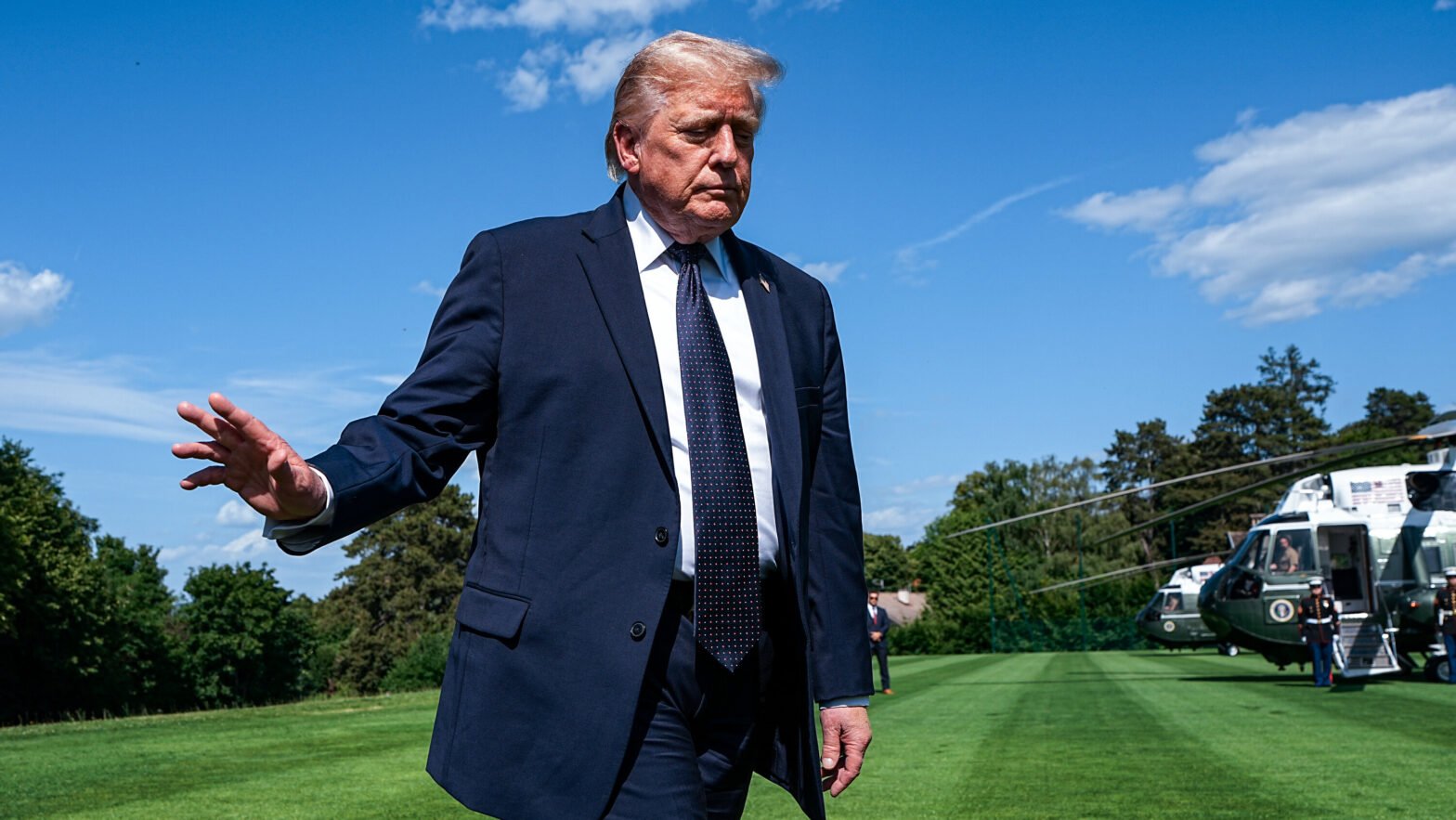inside-trump’s-stock-trading-surge