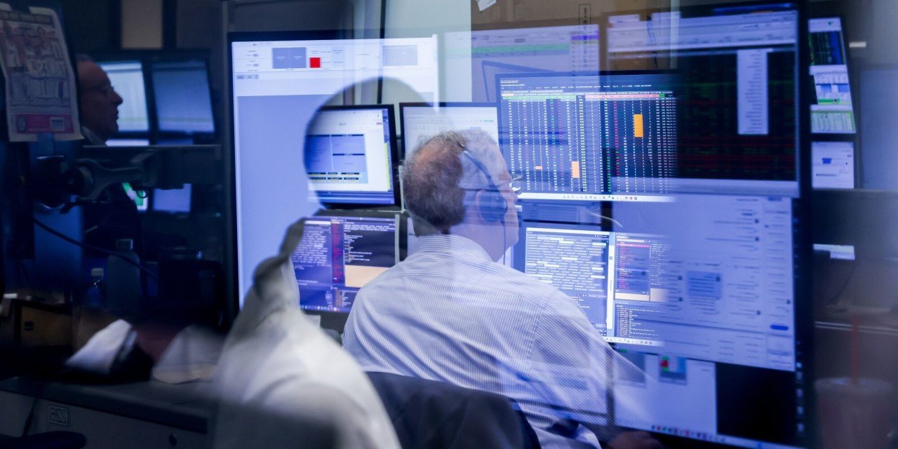 the-biggest-risks-threatening-this-highflying-stock-market