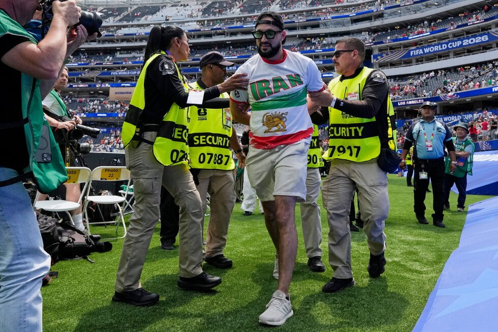 iran’s-challenges-at-world-cup-swirl-off-the-field