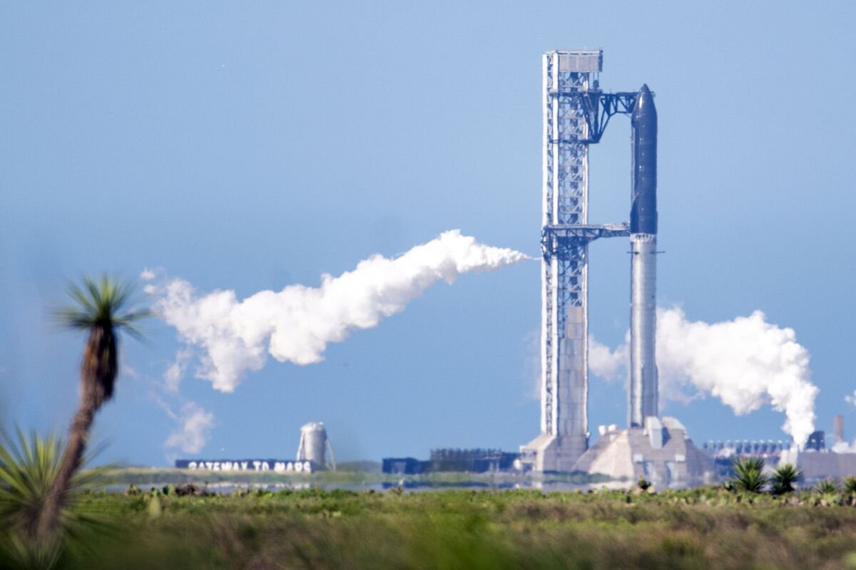 spacex-shares-poised-to-slide-again-as-us-market-reopens
