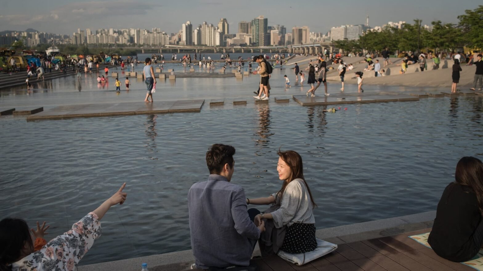 south-koreans-pour-ai-stock-windfalls-into-overheated-property-market