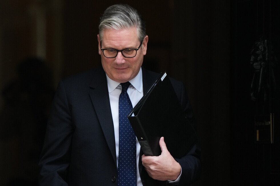 keir-starmer-felled-after-losing-support-from-his-labour-party