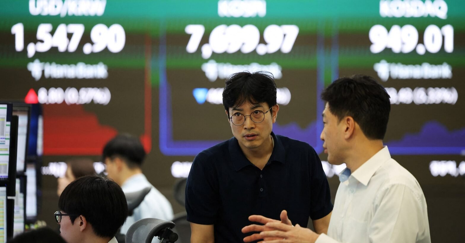 south-korea’s-kospi-plunges-nearly-10%-after-regulator-cautions-on-leveraged-etfs