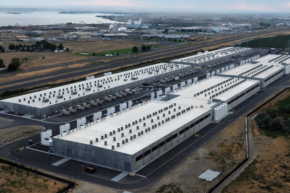 mayors-from-around-world-sign-pact-seeking-to-rein-in-data-centers