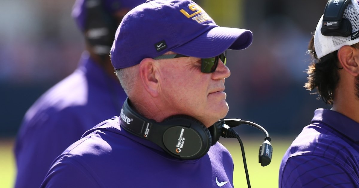 report:-brian-kelly-to-join-cbs-sports-as-color-analyst-for-2026-college-football-season