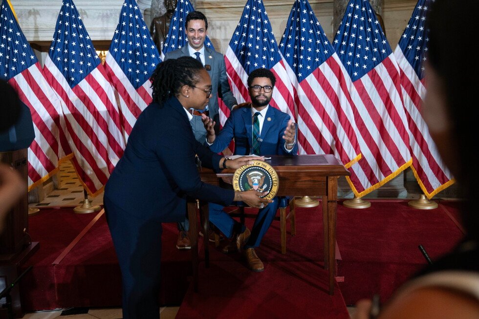 what-trump’s-refusal-to-sign-bipartisan-housing-bill-into-law-means-to-homebuyers-and-renters