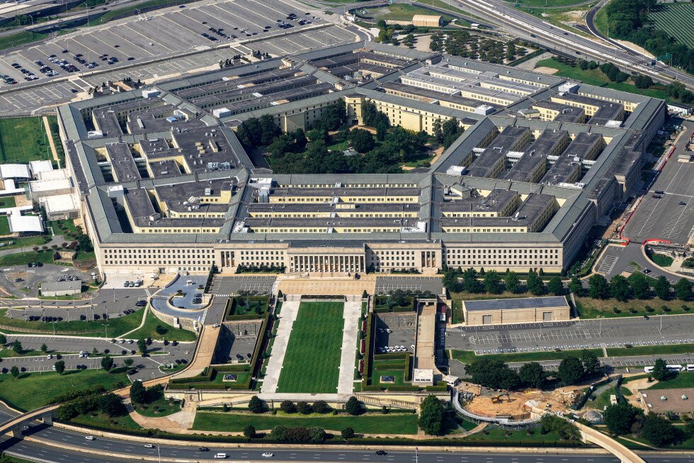 pentagon-restores-mandatory-flu-shots-as-outbreak-sickens-300