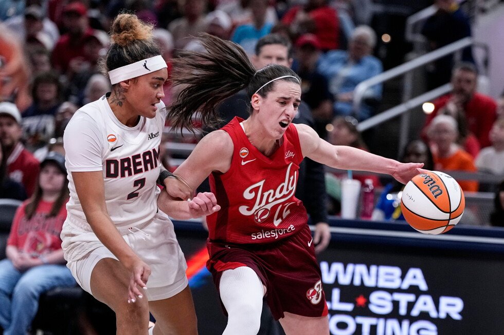 wnba-suspends-alyssa-thomas-1-game-for-hit-to-caitlin-clark’s-throat