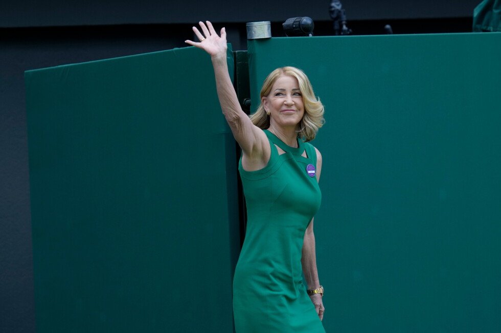 chris-evert-says-she-will-miss-wimbledon-after-recurrence-of-ovarian-cancer
